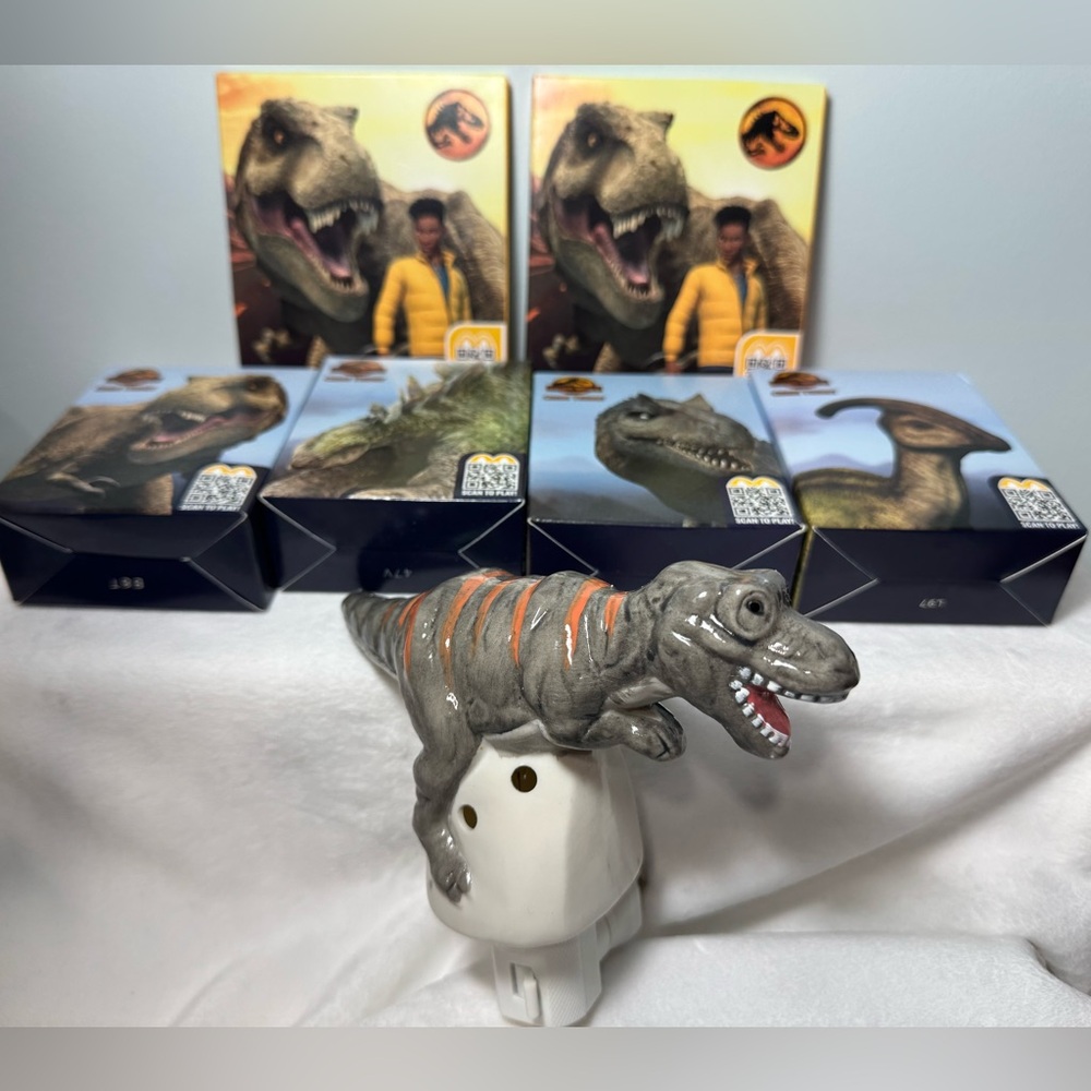 2/$40 Bundle Deal- Dinosaur Night Light and 6  Happy Meal toys